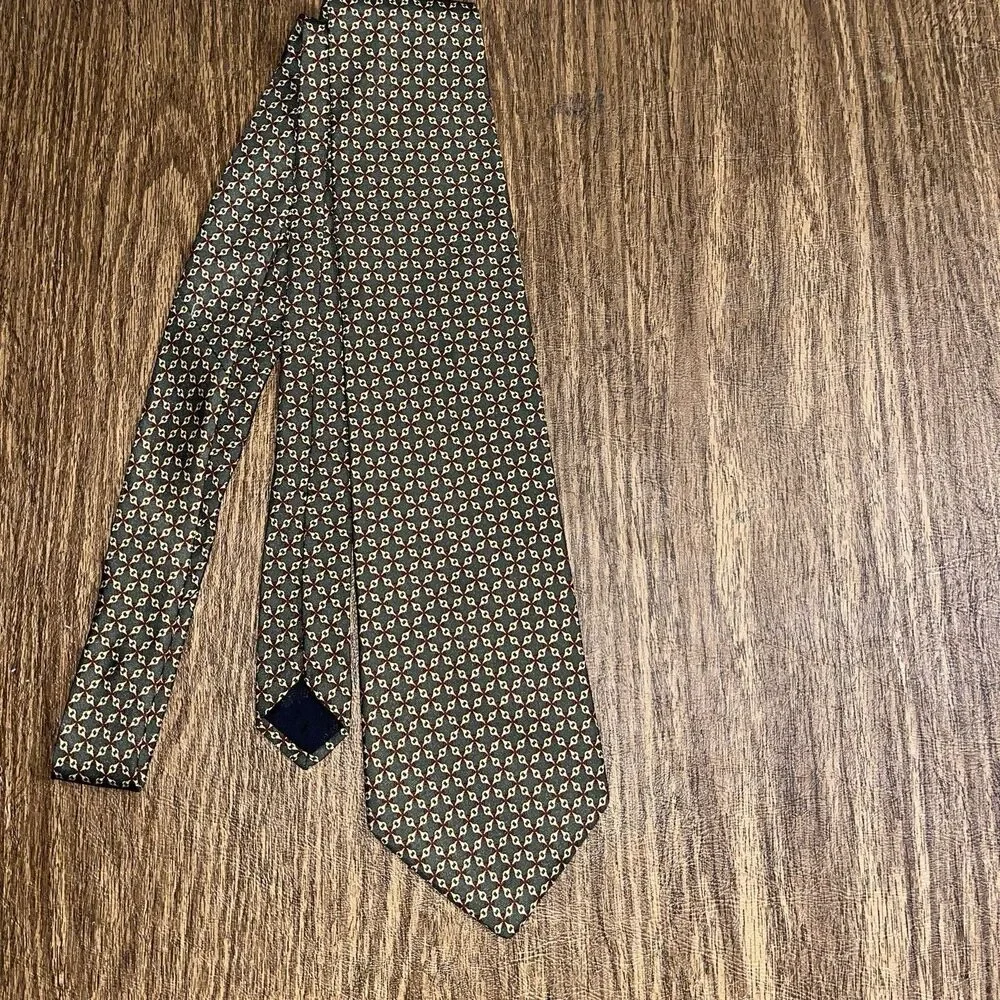 Brooks Bothers Maker Necktie Men’s Geometric Silk Made In‎ The USA Olive Green